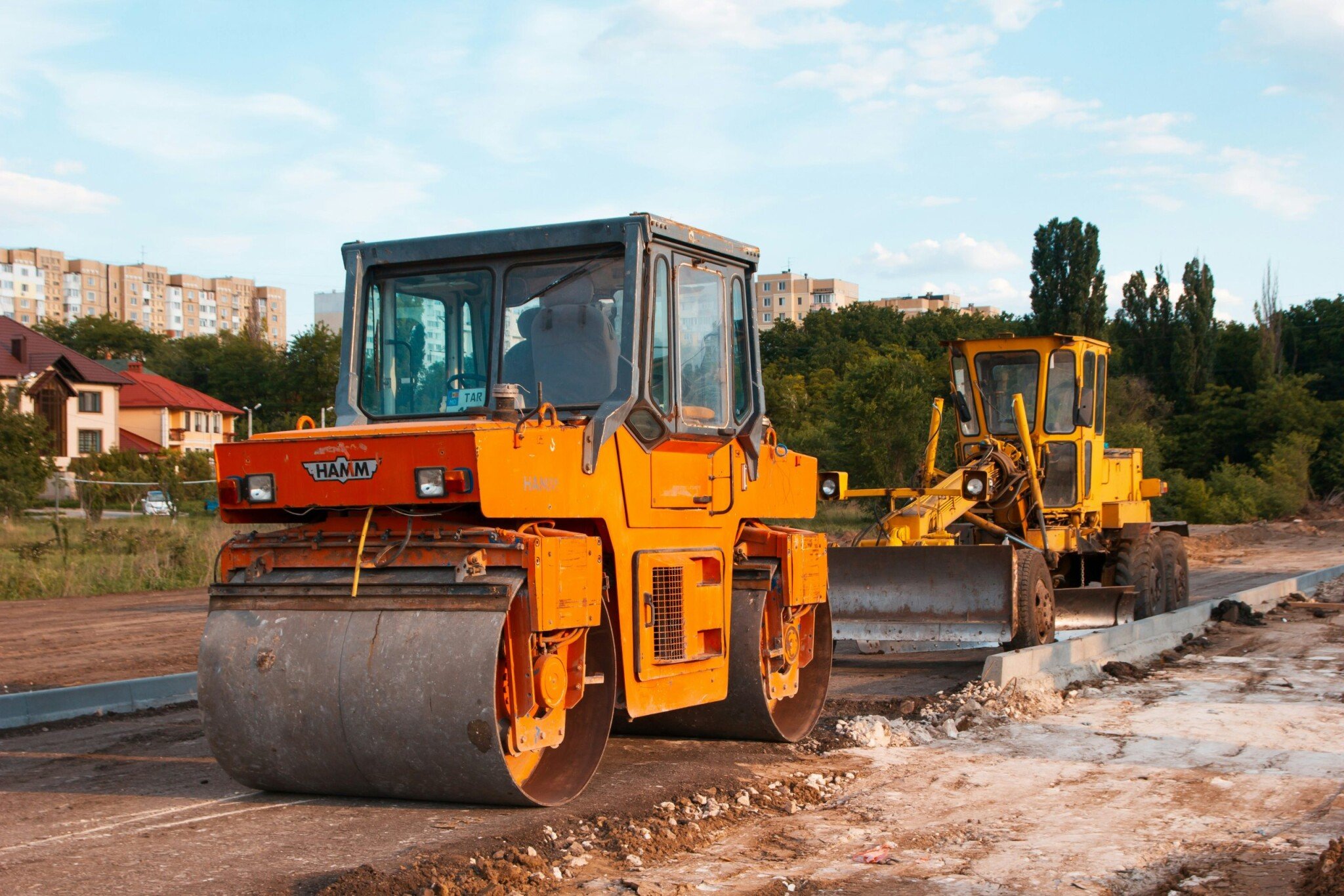 Stavebníctvo klesá aj napriek miliardovým projektom. Kedy príde rast?