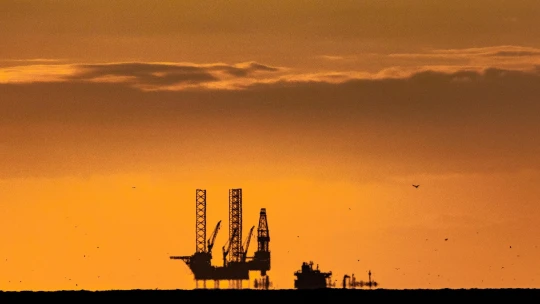Shell si brúsi zuby na konkurenciu. Zvažuje kúpu oslabenej BP