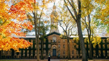 Z najexkluzívnejších škôl Ivy League sú vyvrheli. Nové univerzity nahrádzajú elitu