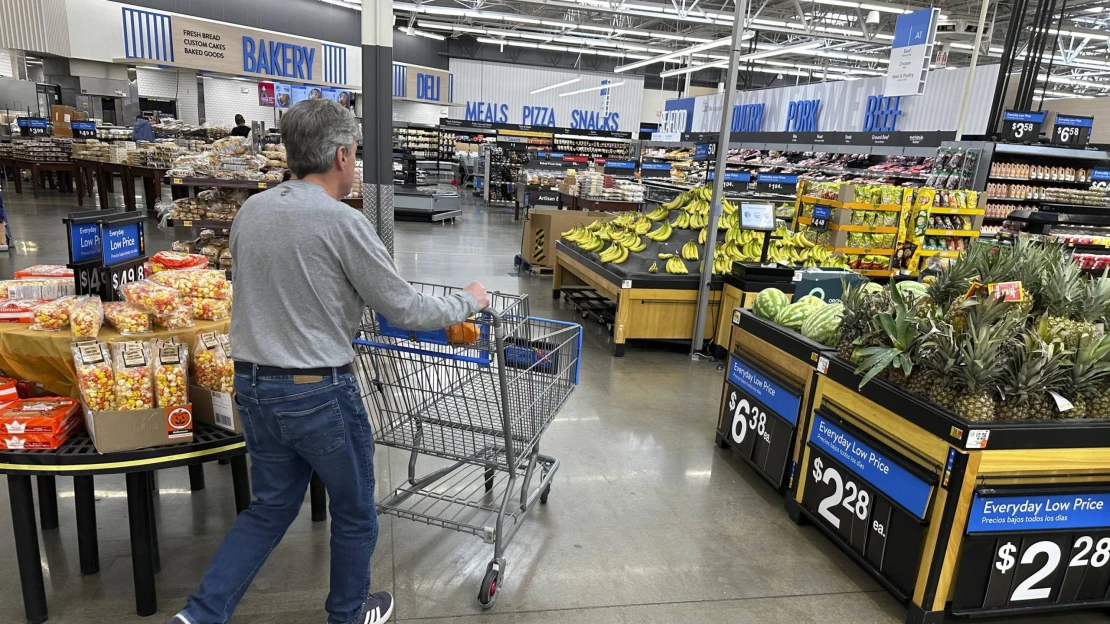 Walmart prekonal biliónovú hranicu. Za rok pridal vyše 250 miliárd, pomáha mu webový predaj