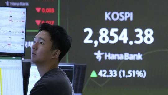 Japonskí investori predali najviac nemeckých štátnych dlhopisov za desať rokov. Dôvod je zbrojenie