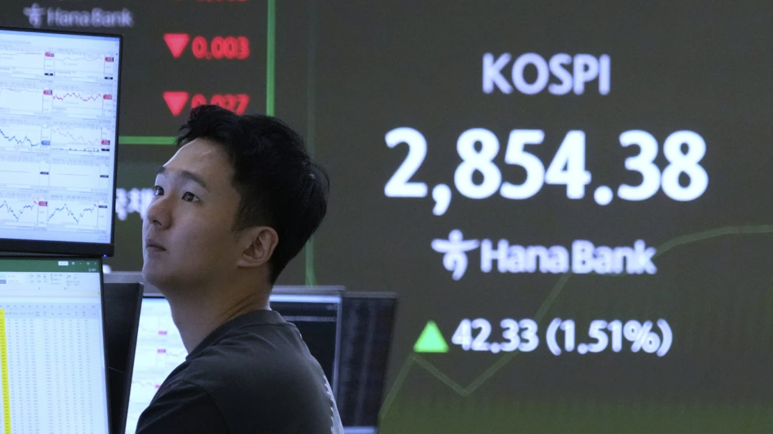 Japonskí investori predali najviac nemeckých štátnych dlhopisov za desať rokov. Dôvod je zbrojenie