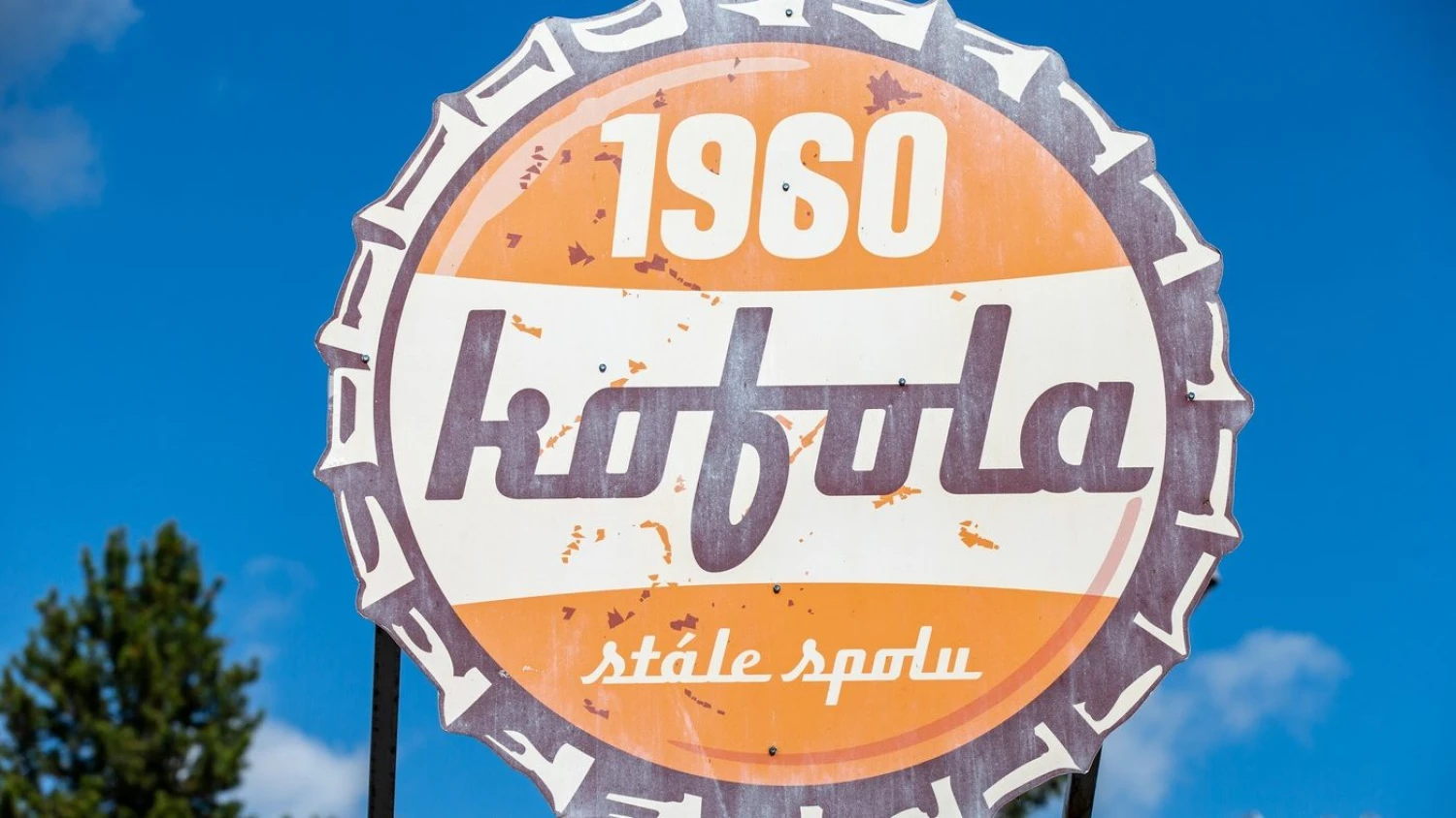 Aleluja! Namiesto krachu a zániku vzkriesenie. Kto zachránil ikony ako Kofola, Tatra a ďalšie