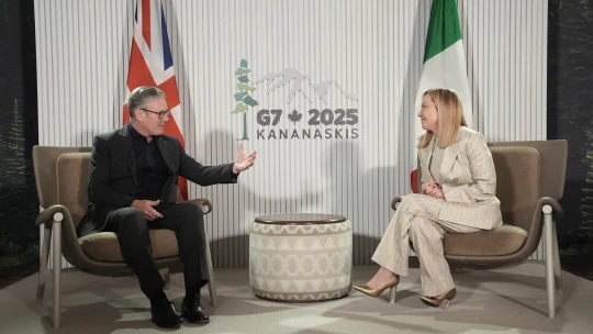 Začína sa summit G7. Má prebrať trh aj vojny a nenaštvať Trumpa