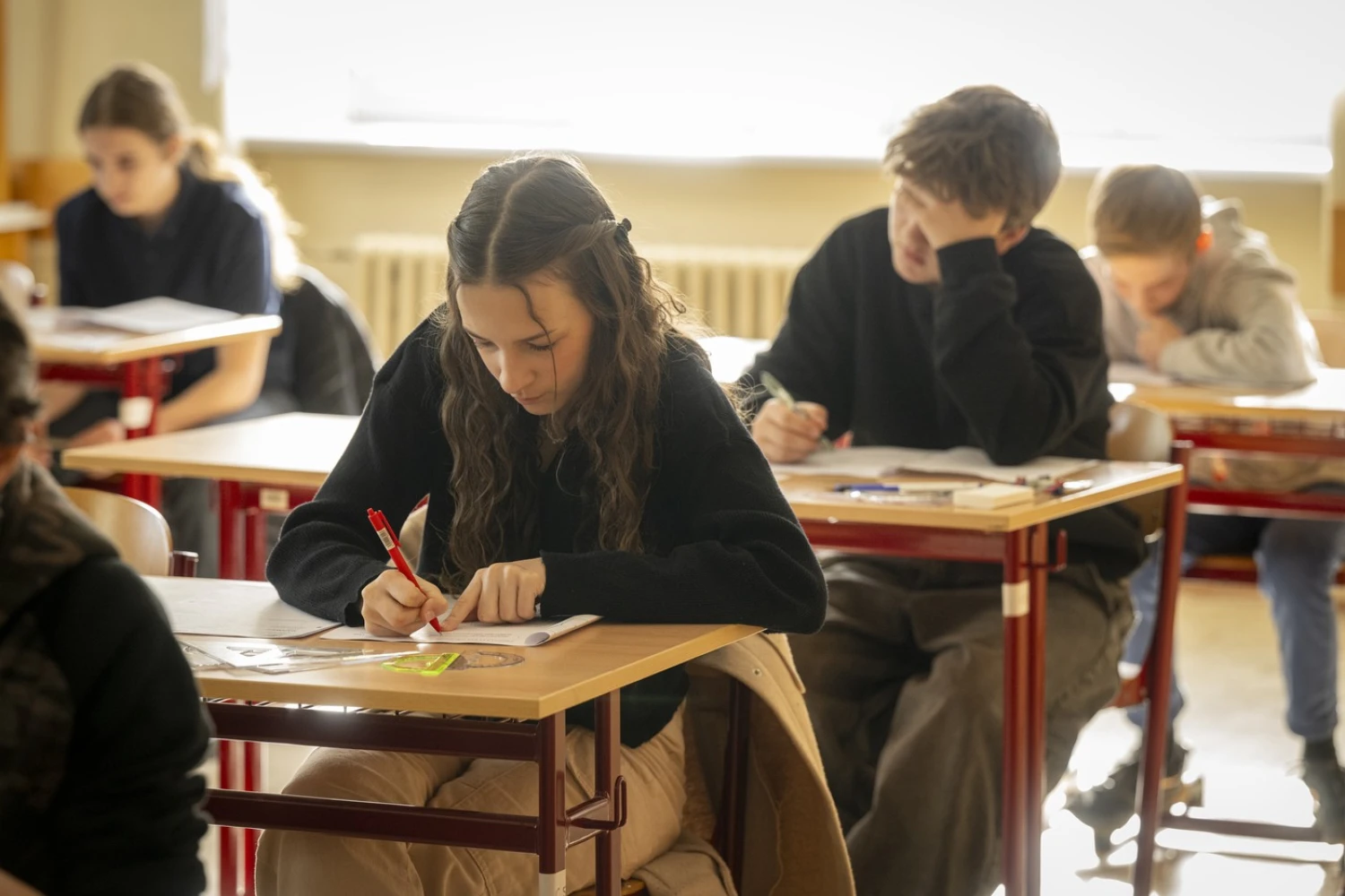 Absolventský plat nad 1600 eur. Ktoré stredoškolské odbory sú najlepšie platené?