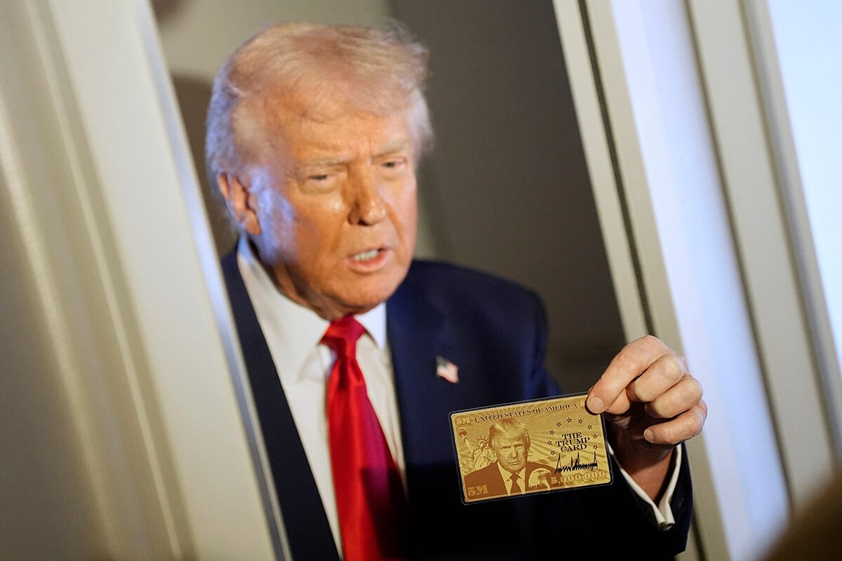 Trump spustil web pre záujemcov o zlaté karty. Za trvalý pobyt v USA sa má platiť päť miliónov