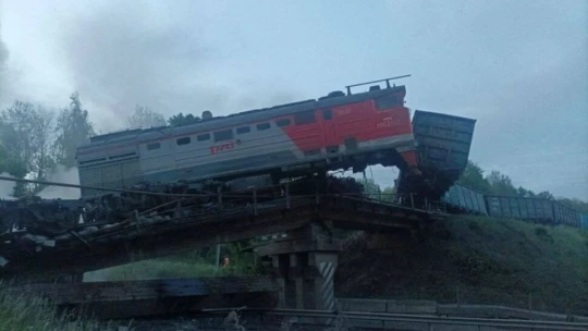 V Rusku sa zrútili dva mosty. Oba explodovali, tvrdia úrady