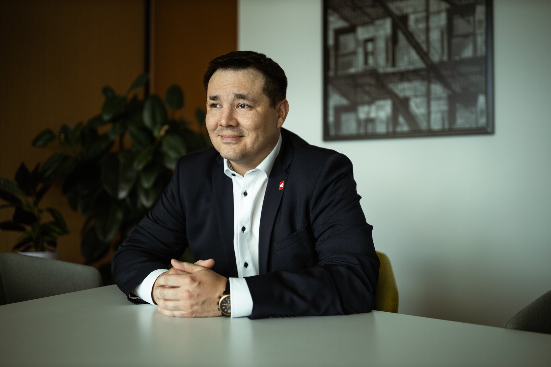 XTB cieli na začínajúcich investorov. Obchodovanie s akciami a ETF im ponúka bez poplatku