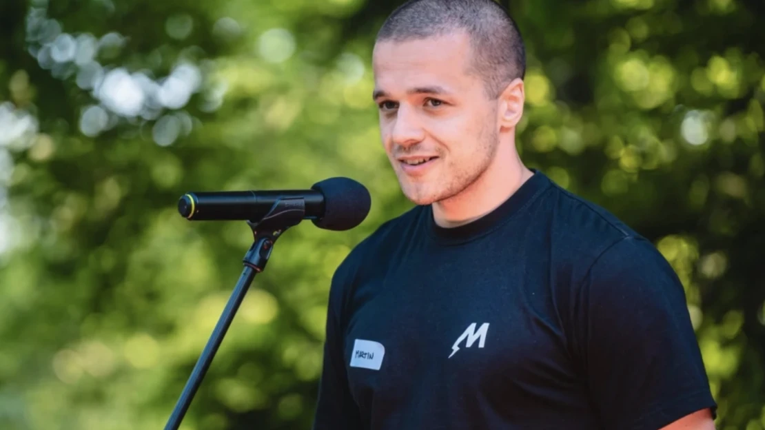 Po dedovi zostala len dodávka. Vnuk vzkriesil firmu a do tridsiatky chce mať miliardu