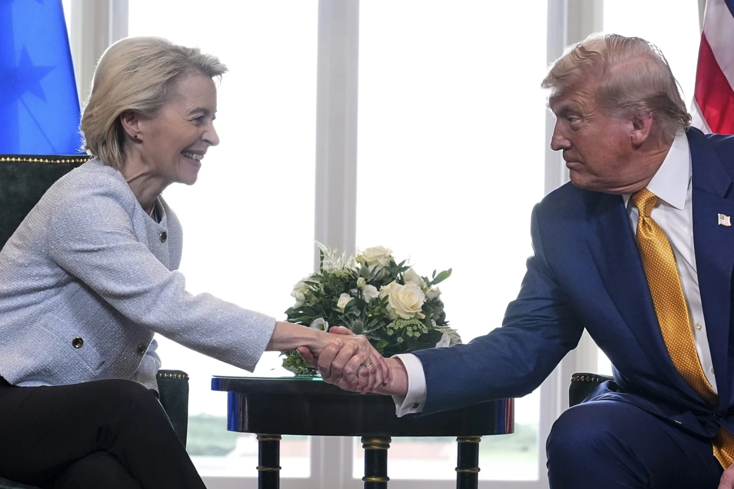 Americký prezident Donald Trump a šéfka Európskej komisie Uršula Von der Leyenová.