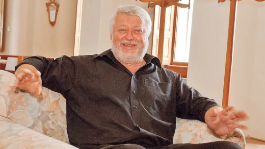 Krv, korupcia a miliardy. Podnikateľ s temnou minulosťou mieri vďaka rozsudku medzi najbohatších