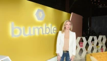 Lady Bumble. Vymyslela názov pre Tinder a prerazila vo svete, ktorý ovládajú muži