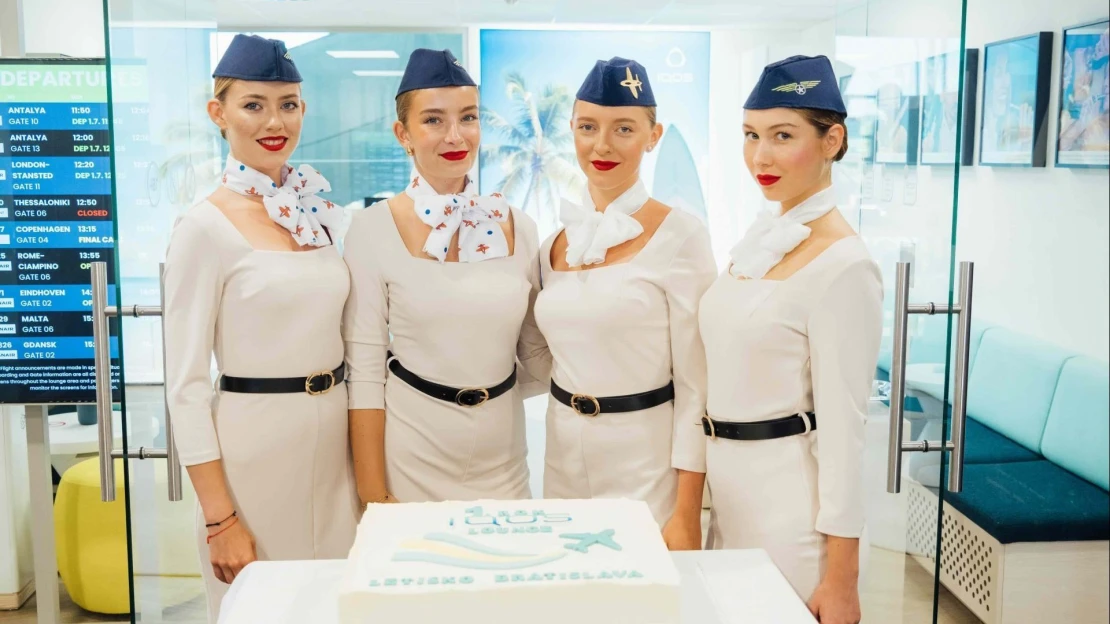 IQOS Lounge na bratislavskom letisku: prémiový priestor, kde sa začína vaša dovolenka