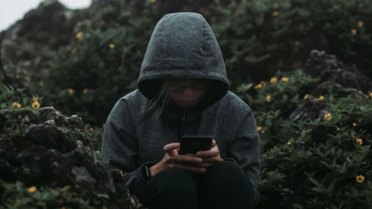 Závislosť od mobilu ničí naše mozgy, najviac to zasahuje generáciu Z, tvrdí expert