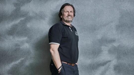 Kino budúcnosti? Obývačka, gauč a plátno, hovorí prvý muž českej filmovej distribúcie