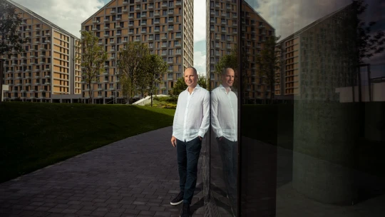 Metropolis otvára dvere prvým rezidentom. Predstavuje nadčasové bývanie v srdci downtownu