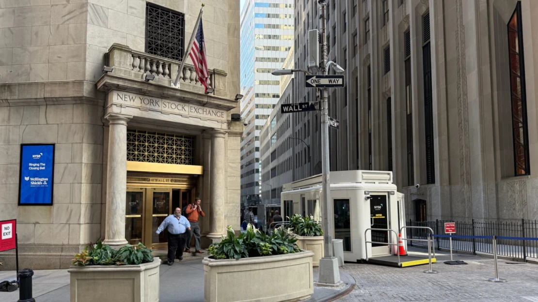 Kam sa podel prízrak americkej recesie? Dáta ukazujú rast aj napriek clám