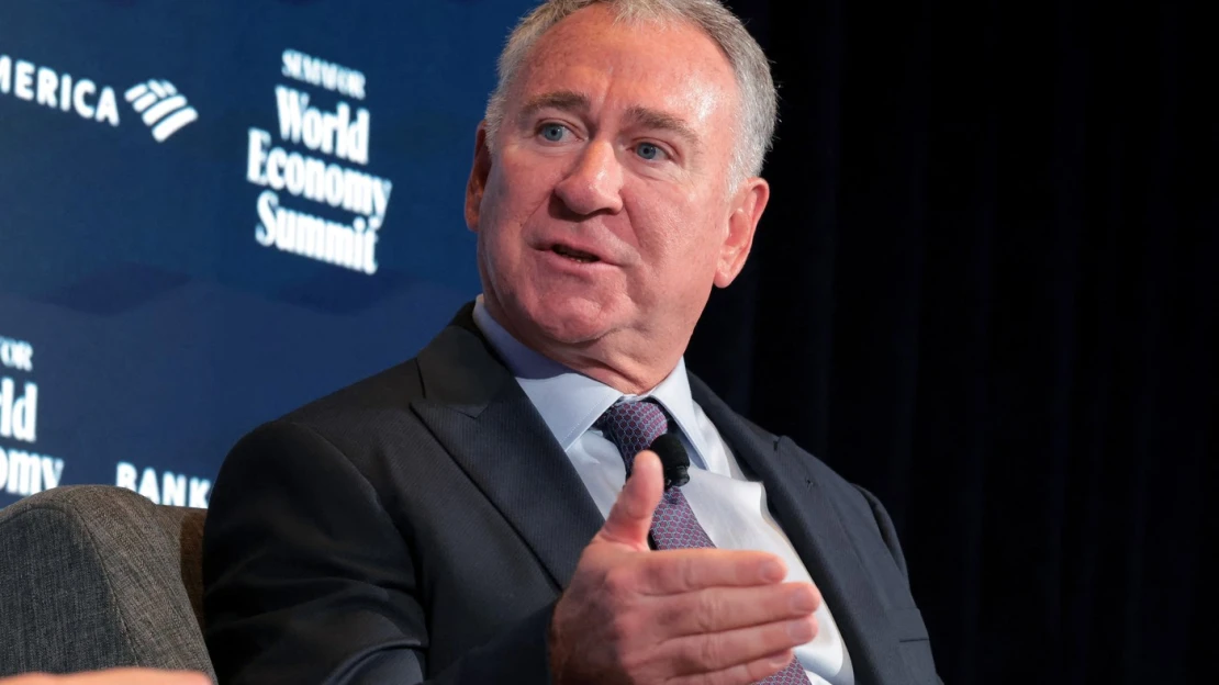 Miliardár bez servítky. AI „hype“ je prehnaný a USA robia fiškálne chyby