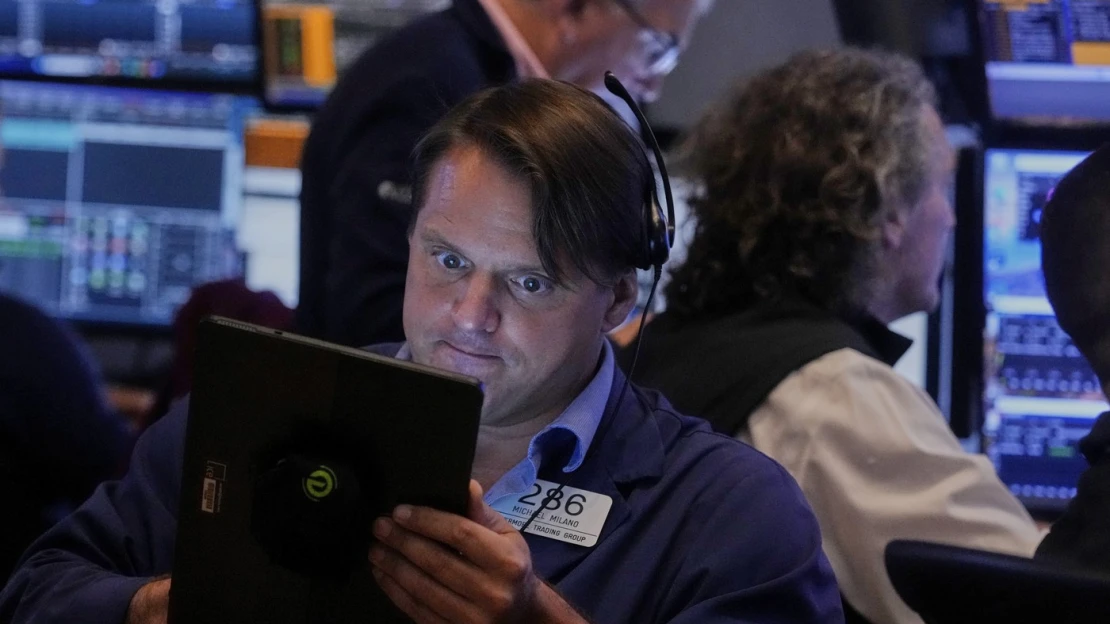 Týchto 7 zákonov rozhodne o strate vášho majetku. Spísal ich expert na správanie trhov