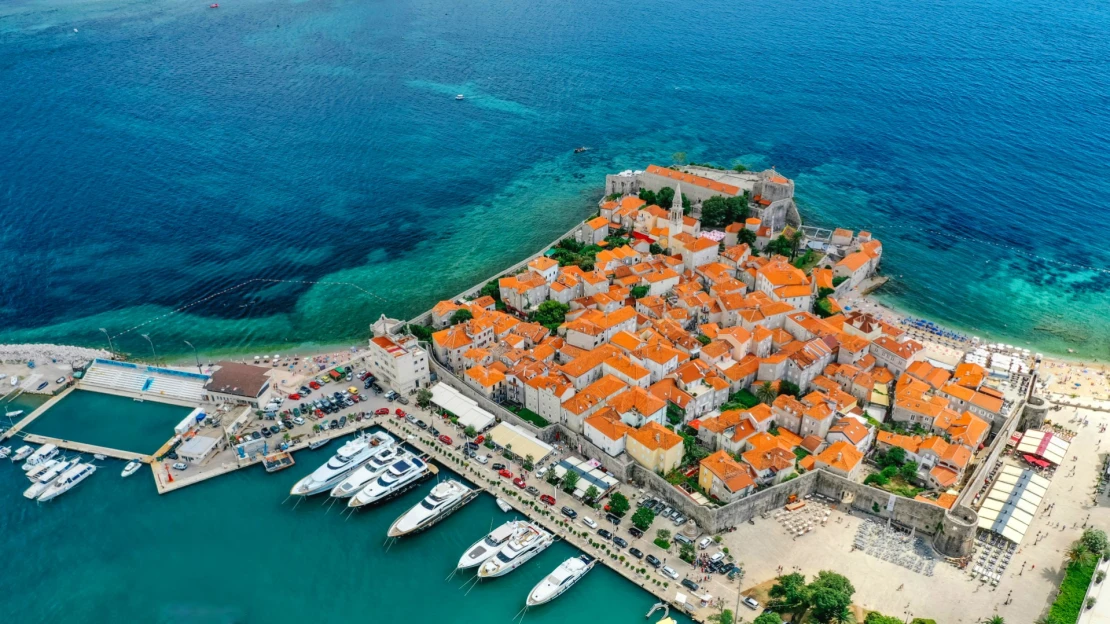 Investičné nehnuteľnosti: Romantická Budva neláka len milionárov