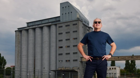 Firma jedného z najbohatších Slovákov rozbieha biznis v Česku. Na aký projekt stavil?