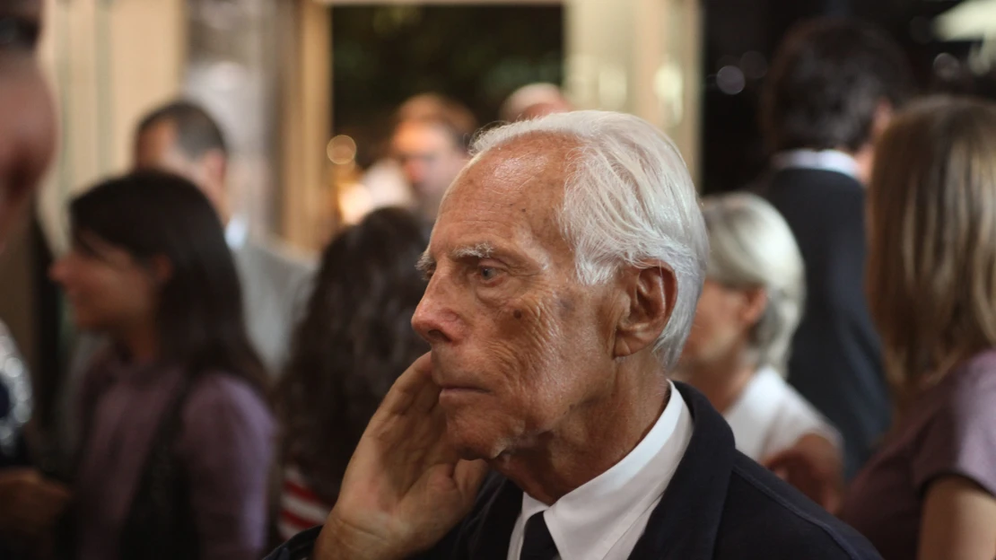 Získa časť Armaniho firmy LVMH? Posledná vôľa ukázala, kto bude mať hlavné slovo