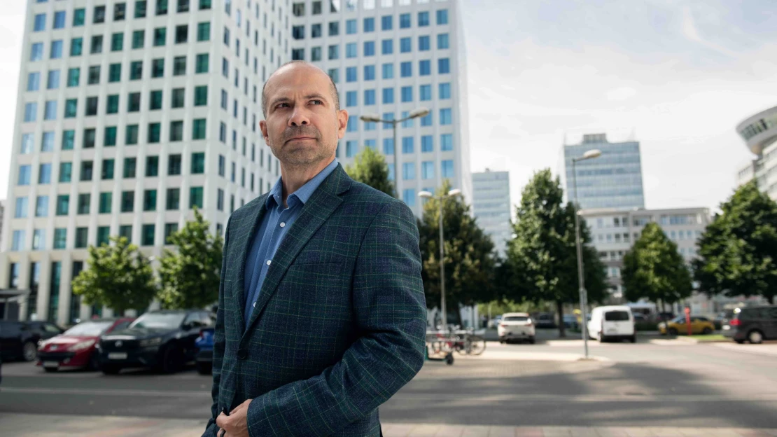 Sme najviac zaostávajúca krajina, varuje hlavný analytik FinStatu. A čaká nás dokonalá búrka