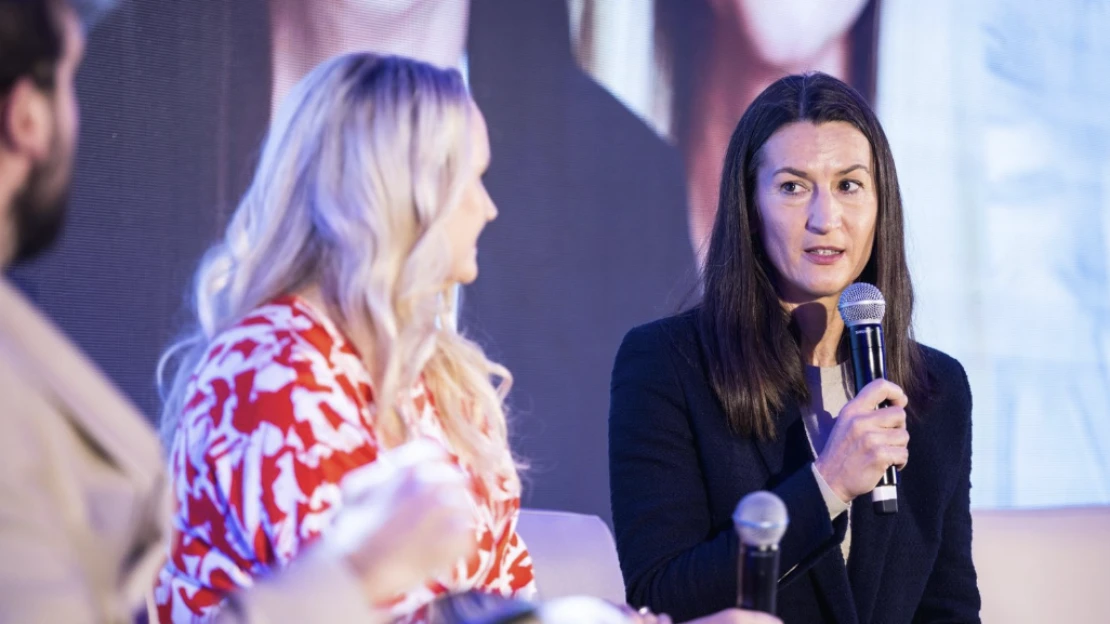 Nebojme sa hovoriť áno. Zora Mistríková a Michaela Bauer o tom, prečo v biznise chýbajú ženy