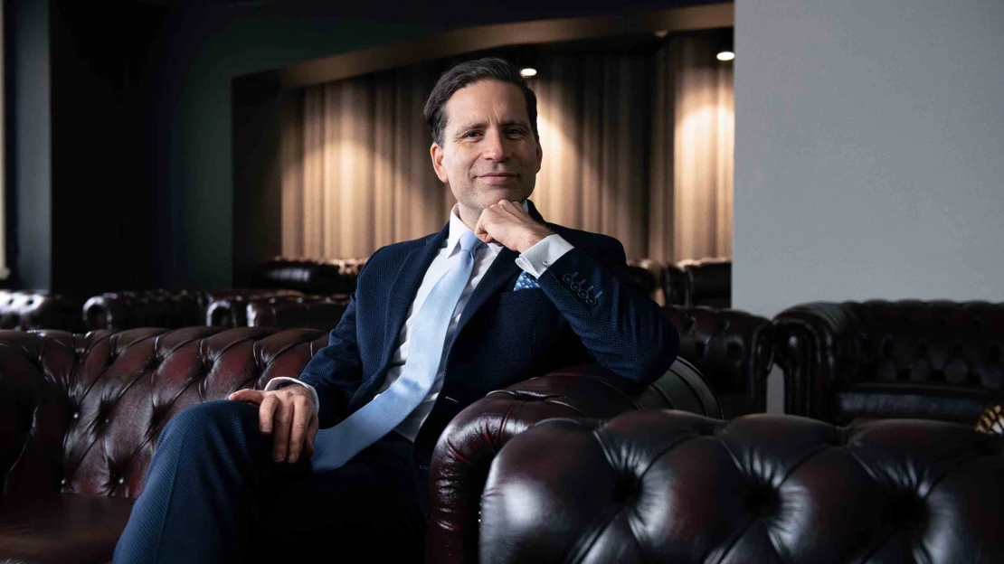 Investori si musia uvedomiť, že narazíme do steny, ​vraví známy šéfekonóm. Pred finančnou búrkou sa však dá poistiť