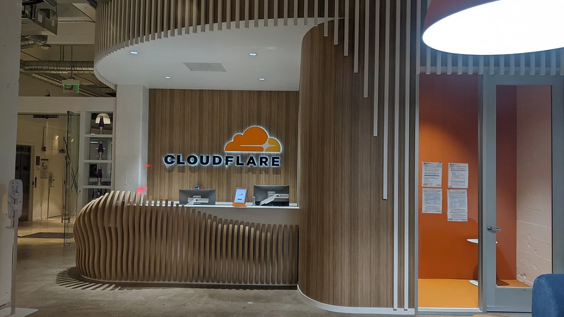 Myslíte si, že sa stredovek nedá zažiť? Kolaps Cloudflaru si nás všetkých vychutnal