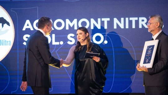 Motorom Slovenska sú zdravo rastúce ziskové firmy. Forbes a Enterprise Investors ocenili Diamanty slovenského biznisu