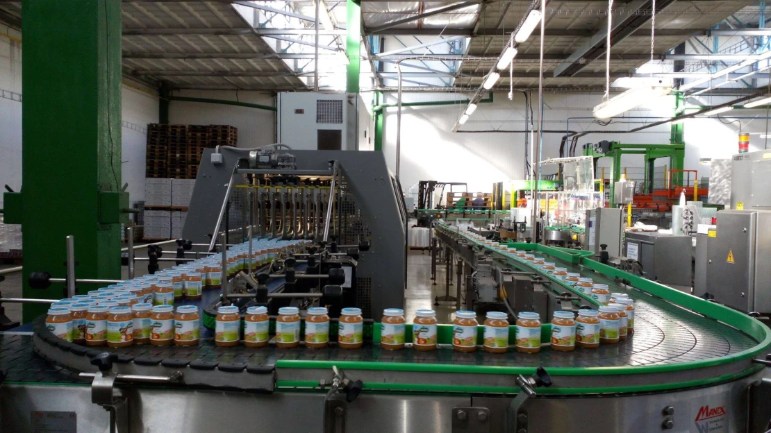 Od zbraní k detskej výžive. Strnadovci kupujú novozámocký Novofruct