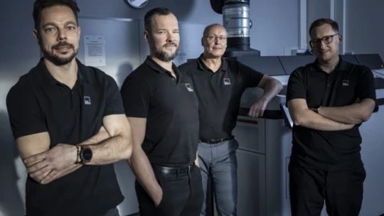 Za ich biznis sa zaručili rodičia domami a autami. Dnes ich ortézy pomáhajú ľuďom na celom svete