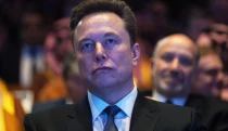 Koniec práce, ako ju poznáme? Musk predpovedá svet, kde budeme žiť bez peňazí