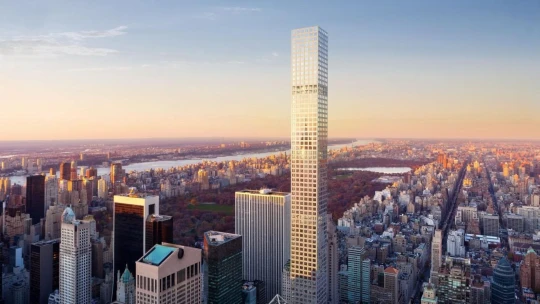 Vežiak pre miliardárov sa mení na ruinu. Z newyorského mrakodrapu sa drobí betón