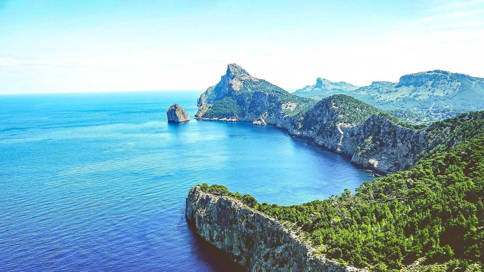 Cap de Formentor je jeden z najikonickejších prírodných útvarov ostrova.