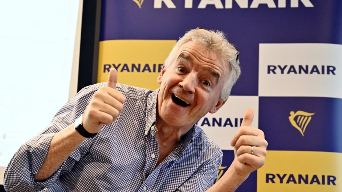 Ryanairu klesol čistý zisk o 80 percent. Tržby však rastú a firma očakáva zdražovanie leteniek