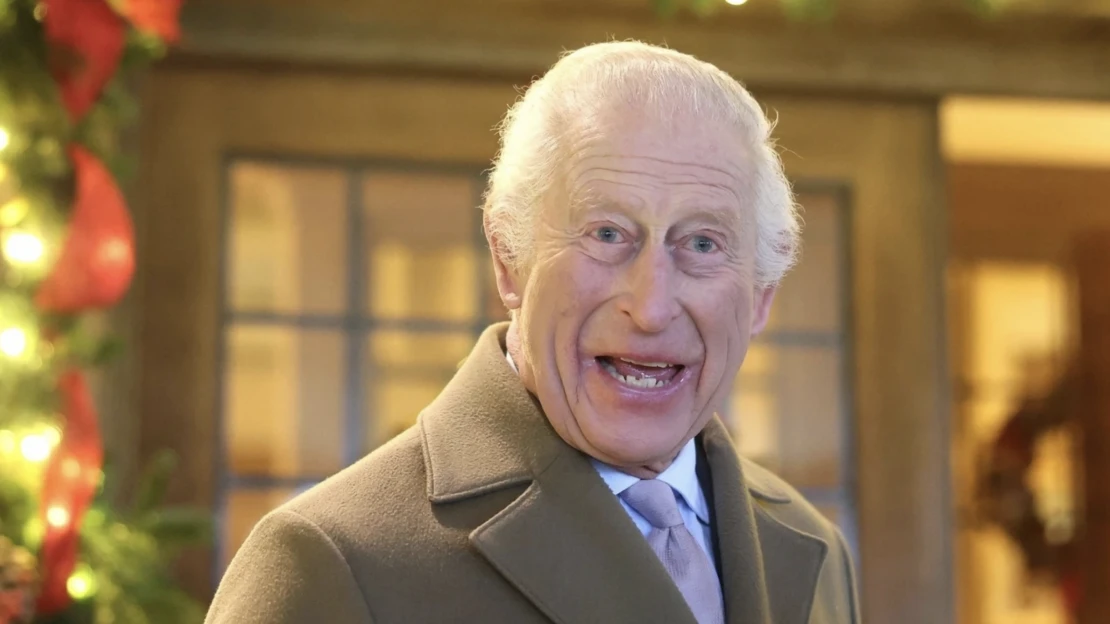 Britská monarchia odhalila vianočnú výzdobu. Pozrite si ozdoby, ktoré visia aj na ich stromčeku