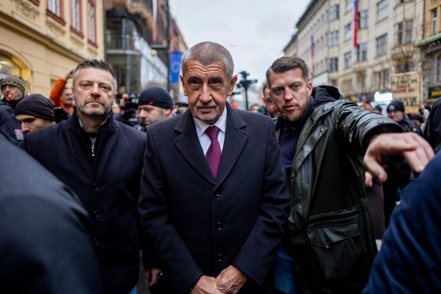 Babišov ťah so slepým trustom? Radšej netlieskajte a sledujte hru zblízka