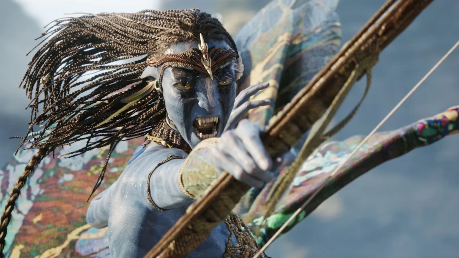 Najväčší filmový hit roka je tu. Dokáže tretí Avatar zaujať niečím viac ako len veľkolepou šou?