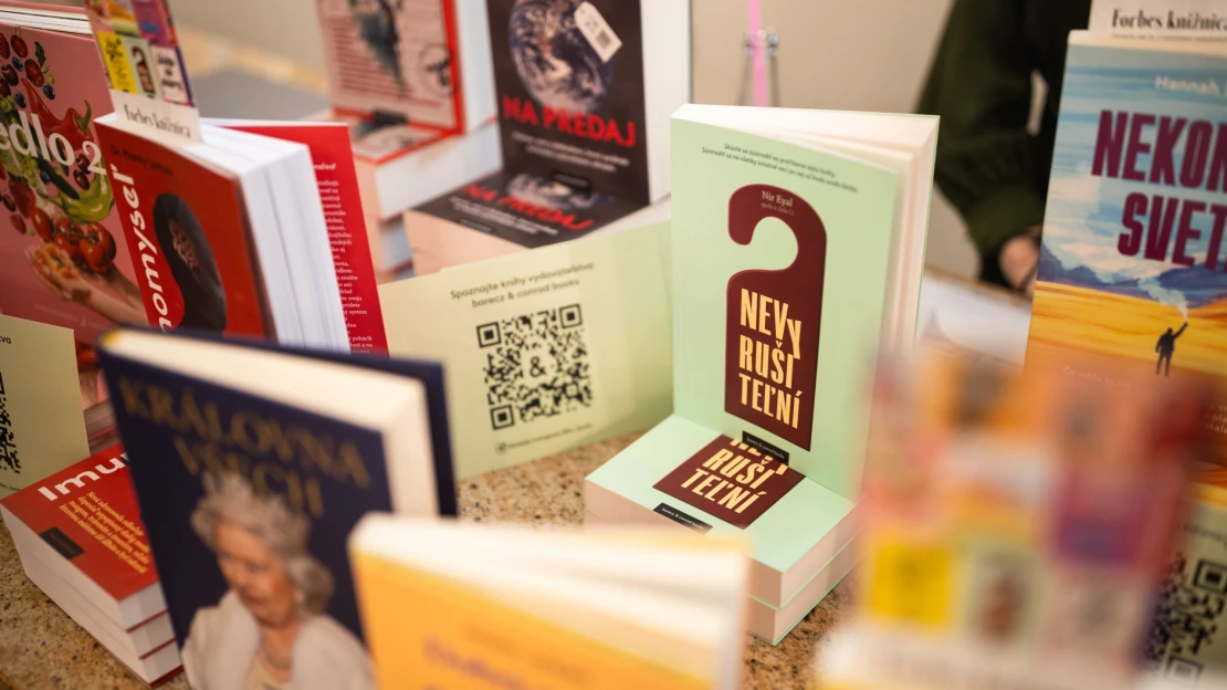 Darček pod stromček: Hostia podcastu Forbes Money odporúčajú svoje obľúbené knihy