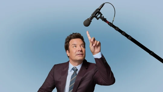 Jimmy Fallon riskuje. V čase úpadku večerných šou spúšťa marketingovú On Brand