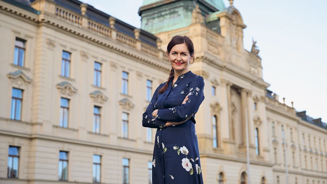 Pomáha deťom, ktoré zažili peklo. Jej práca zachraňuje malé životy v tichosti