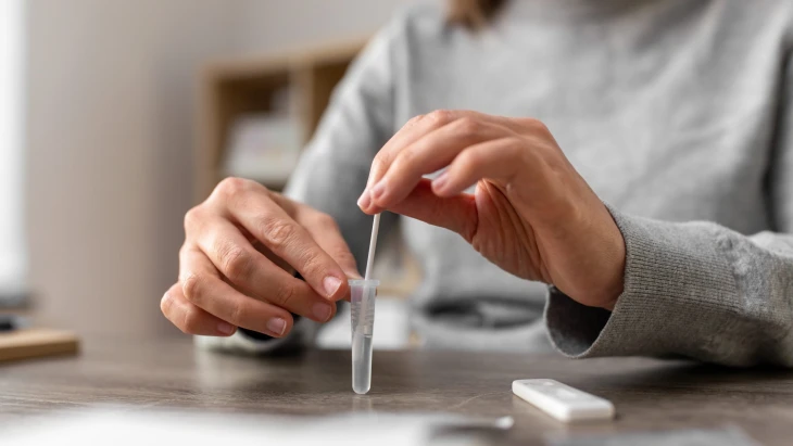 Miliardový biznis domácich testov. Skokanom roka sú testy na drogy, čo Slováci v lekárňach kupujú najviac?