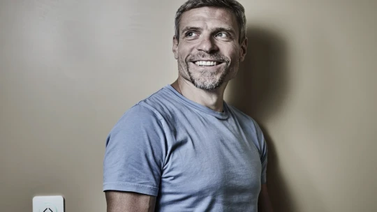 Z operačnej sály do sveta technológií. Chirurg, ktorý búra hranice medzi lekárom a podnikateľom