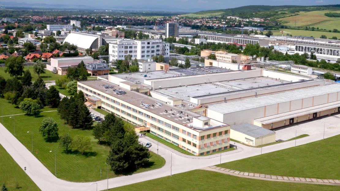 Sabolovci s Világim ovládli hlohoveckú Sanecu. Doterajší vlastník je s predajom spokojný