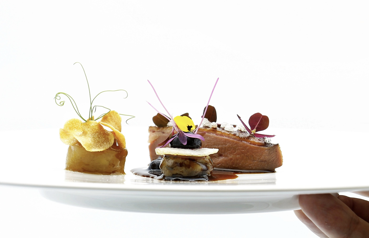 Jedlo v dvojmichellinskej reštaurácii Papilio