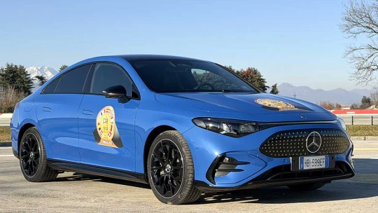 Európskym autom roka 2026 sa stal Mercedes, škodovka skončila druhá, Kia zo Žiliny tretia