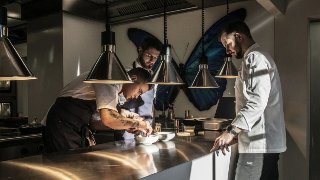 Kam za top gastro zážitkom: Toto sú české reštaurácie ocenené Michelinom