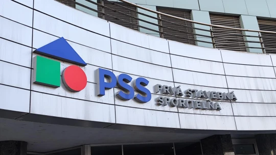 Po tridsiatich rokoch sa sťahujú. Známej sporiteľni už nevyhovuje dlhoročné sídlo